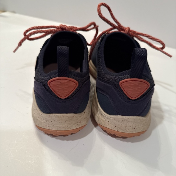 Teva Navy and Pink Athletic Shoes - Picture 3 of 5
